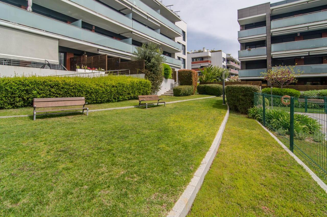 Sitges Spaces Garden Paradise 3 Bedroom, 3 Bathroom, Huge Private Garden-Terrace, Pool- Sleeps Up To 8 Exterior photo