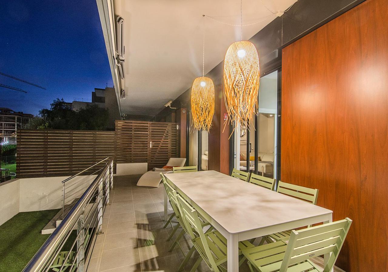 Sitges Spaces Garden Paradise 3 Bedroom, 3 Bathroom, Huge Private Garden-Terrace, Pool- Sleeps Up To 8 Exterior photo