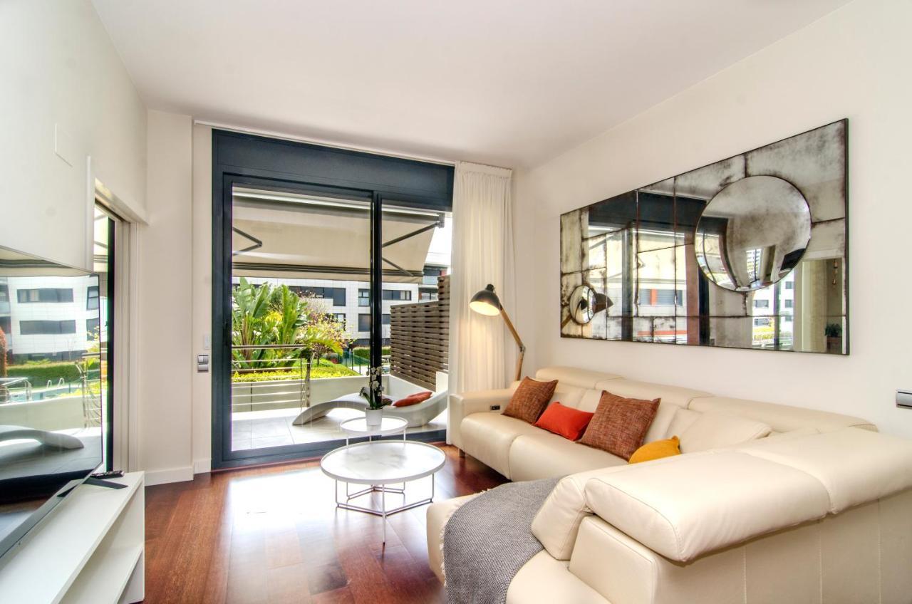 Sitges Spaces Garden Paradise 3 Bedroom, 3 Bathroom, Huge Private Garden-Terrace, Pool- Sleeps Up To 8 Exterior photo