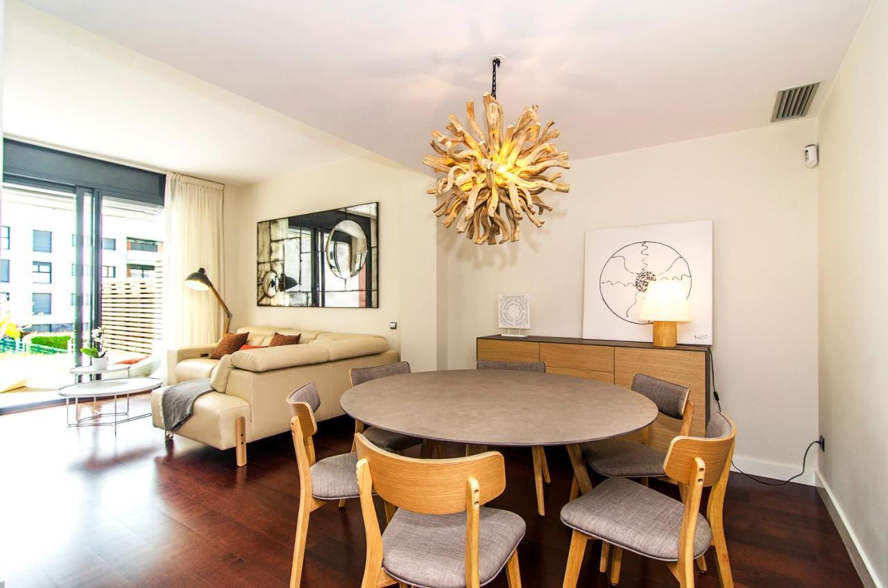 Sitges Spaces Garden Paradise 3 Bedroom, 3 Bathroom, Huge Private Garden-Terrace, Pool- Sleeps Up To 8 Exterior photo